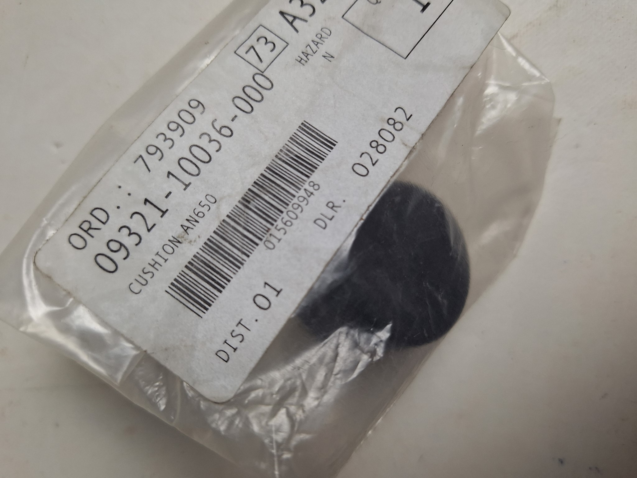 Picture of SUZUKI GUMMI 09321-10036